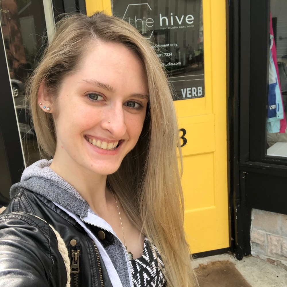 Meet your Posher, Kaila